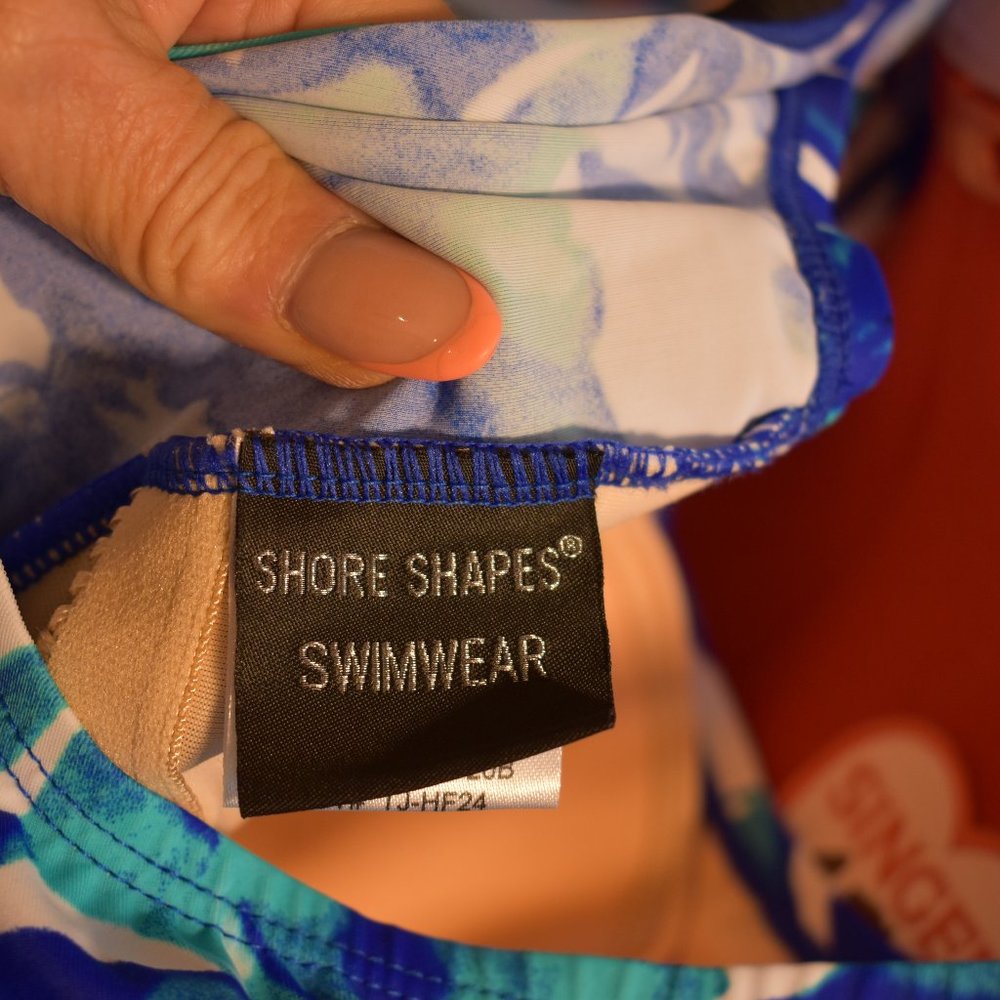 bathing suit - Picture 5 of 6